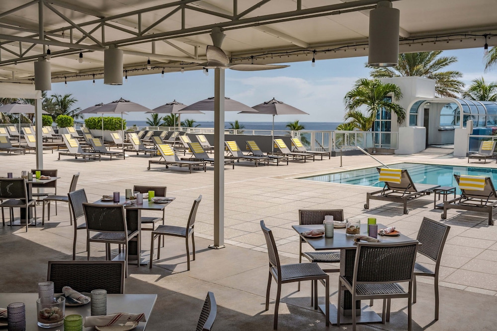 The Westin Fort Lauderdale Beach Resort — Restaurant & bars in Fort Lauderdale, Florida
