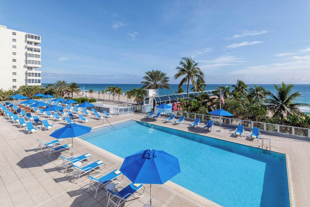 The Westin Fort Lauderdale Beach Resort — Swimming pool in Fort Lauderdale, Florida