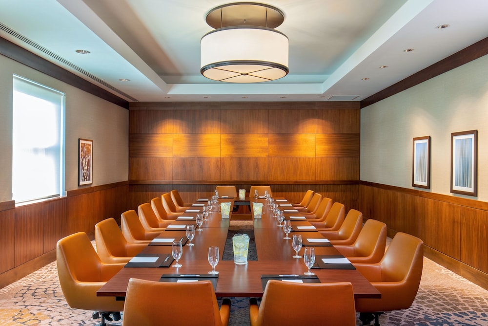The Westin Boston Seaport District — Restaurant & bars in Boston, Massachusetts