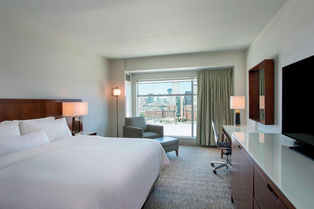 The Westin Boston Seaport District — Hotel rooms in Boston, Massachusetts