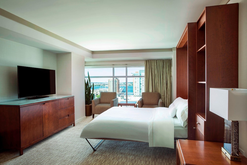 The Westin Boston Seaport District — Hotel rooms in Boston, Massachusetts