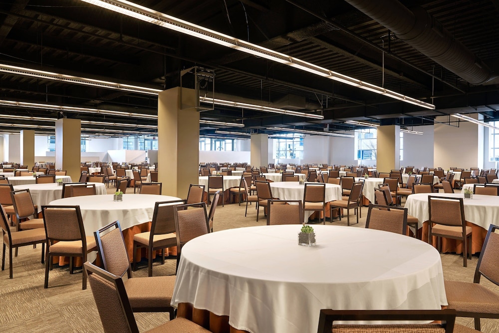 The Westin Boston Seaport District — Restaurant & bars in Boston, Massachusetts