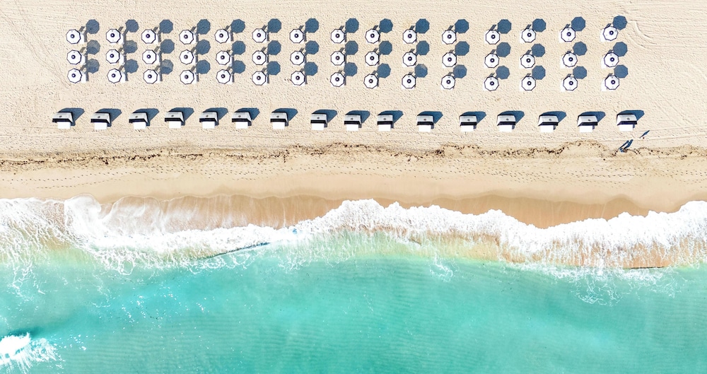 Signia by Hilton Diplomat Beach Resort — Beach in Hollywood, Florida