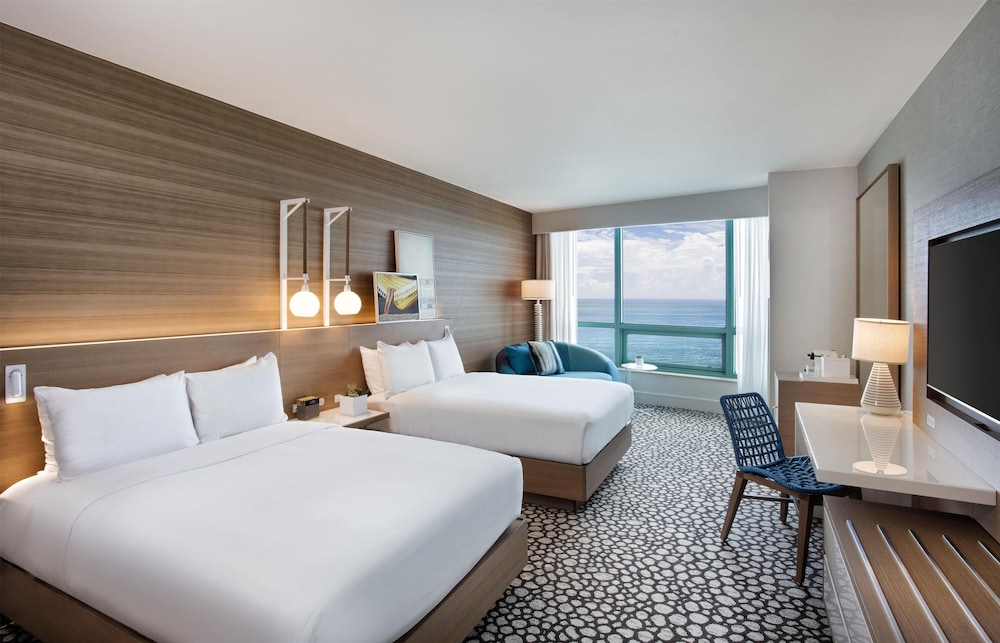 Signia by Hilton Diplomat Beach Resort — Hotel rooms in Hollywood, Florida