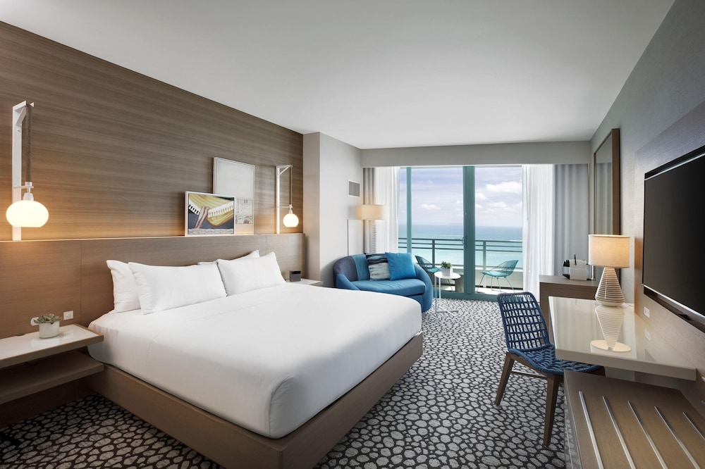 Signia by Hilton Diplomat Beach Resort — Hotel rooms in Hollywood, Florida