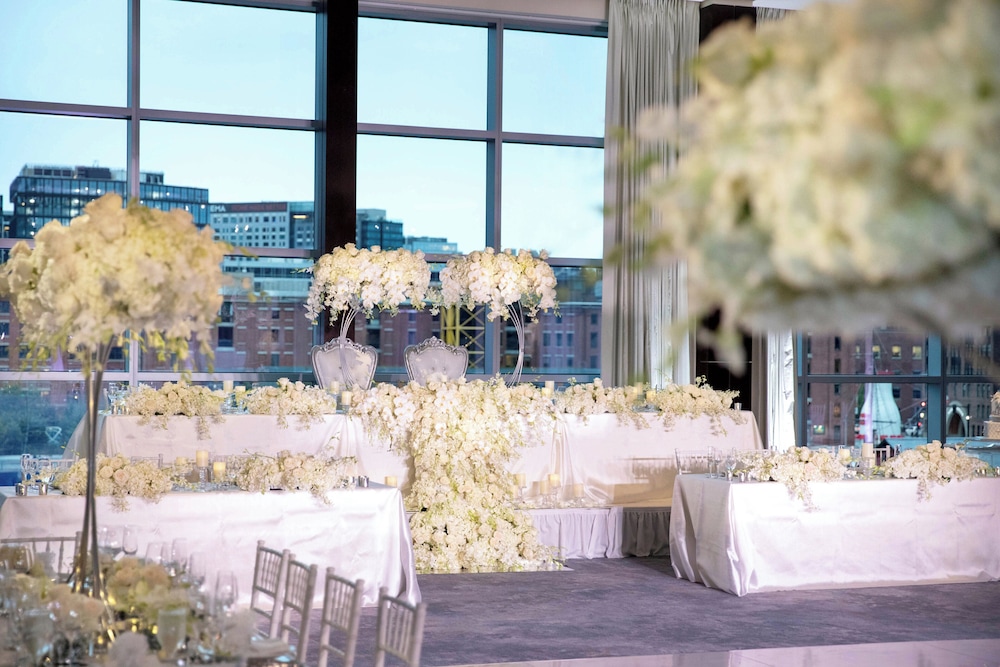 InterContinental Boston by IHG — Hotel building in Boston, Massachusetts