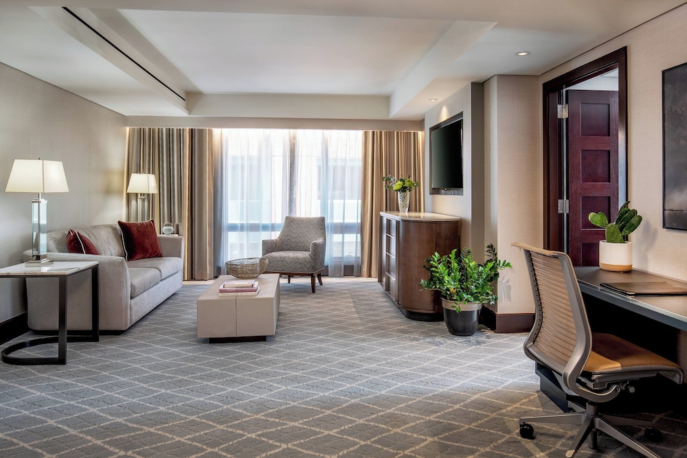 InterContinental Boston by IHG — Hotel rooms in Boston, Massachusetts