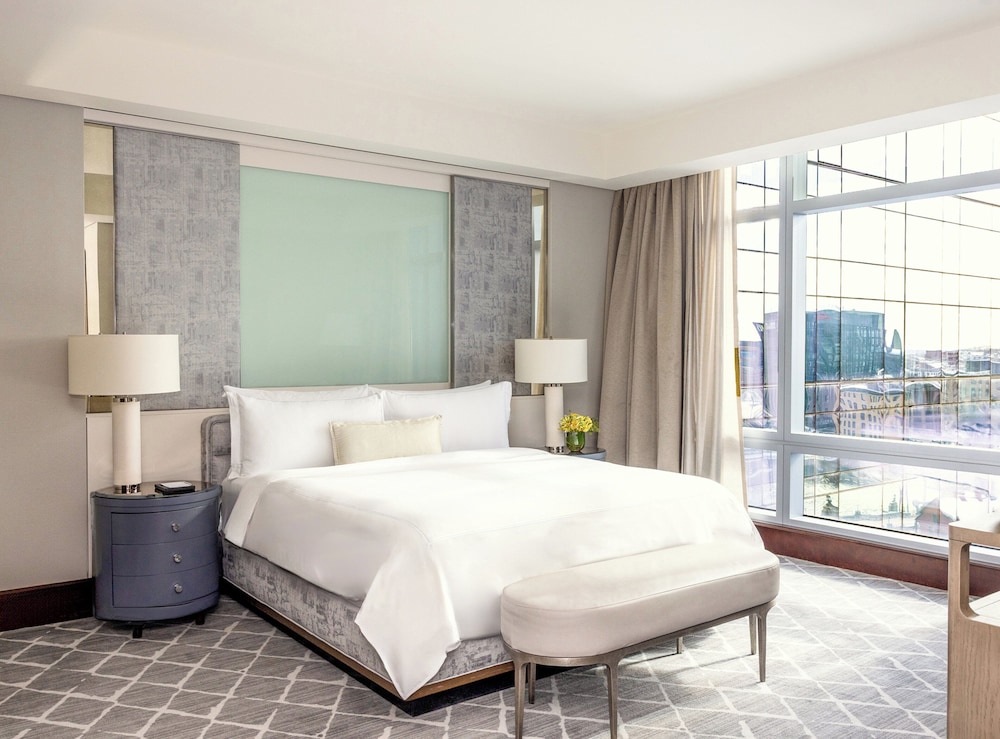 InterContinental Boston by IHG — Hotel rooms in Boston, Massachusetts