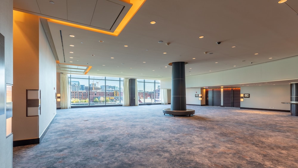 InterContinental Boston by IHG — Hotel building in Boston, Massachusetts