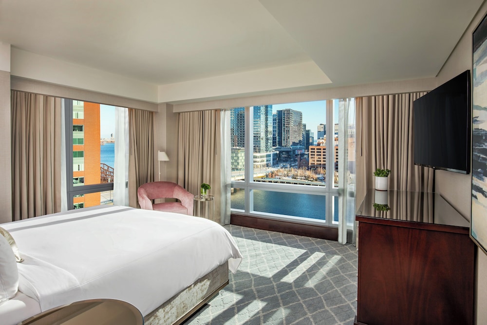 InterContinental Boston by IHG — Hotel rooms in Boston, Massachusetts