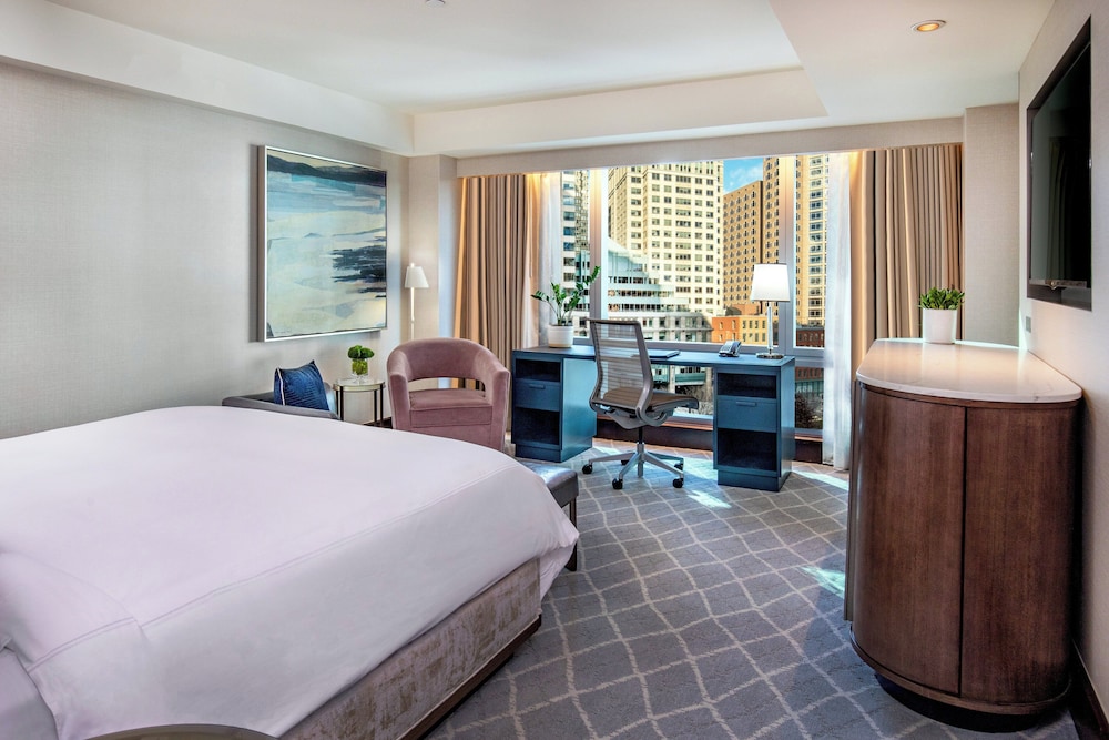 InterContinental Boston by IHG — Hotel rooms in Boston, Massachusetts