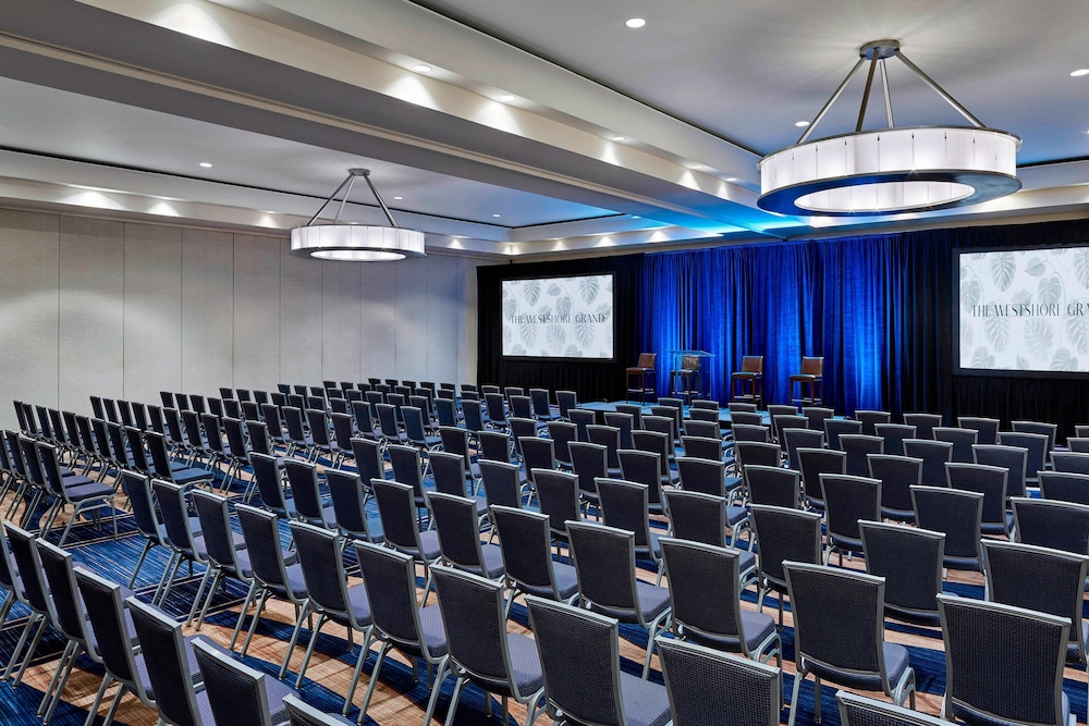 The Westshore Grand, Tampa, A Tribute Portfolio Hotel — Hotel building in Tampa, Florida