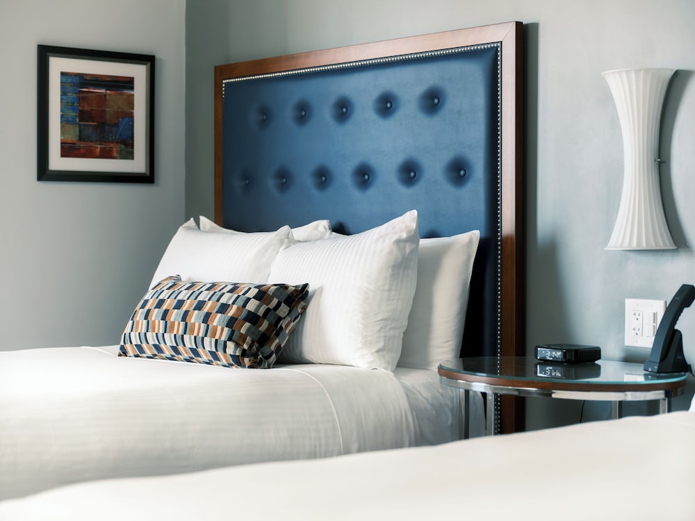 Battery Wharf Hotel, Boston Waterfront — Hotel rooms in Boston, Massachusetts