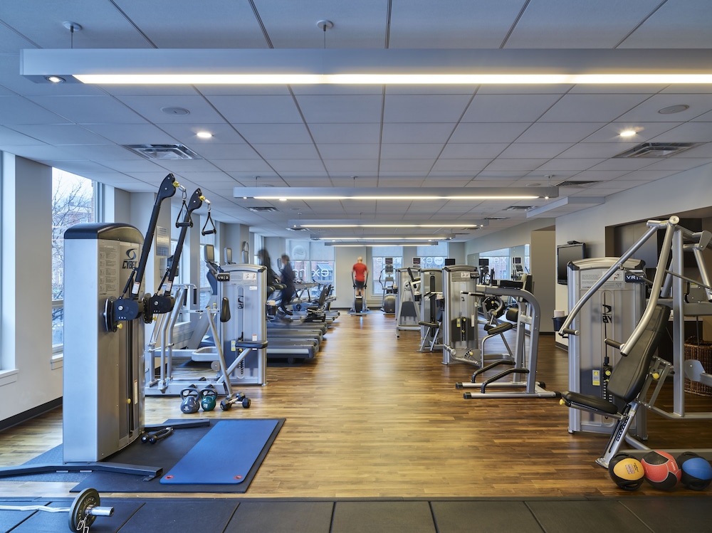 Battery Wharf Hotel, Boston Waterfront — Sports & recreation in Boston, Massachusetts