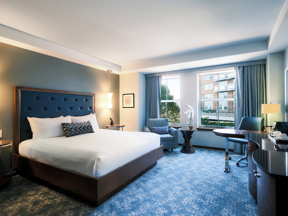 Battery Wharf Hotel, Boston Waterfront — Hotel rooms in Boston, Massachusetts