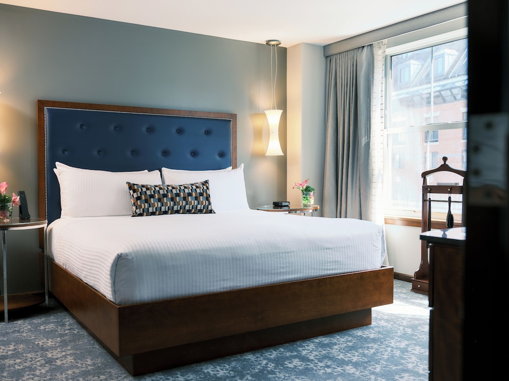 Battery Wharf Hotel, Boston Waterfront — Hotel rooms in Boston, Massachusetts