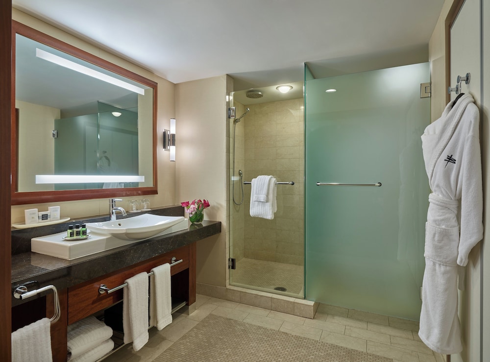 Battery Wharf Hotel, Boston Waterfront — Hotel rooms in Boston, Massachusetts