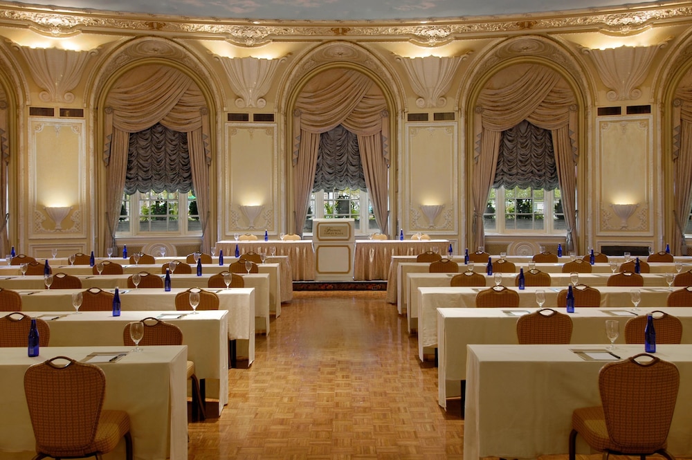 Fairmont Copley Plaza, Boston — Restaurant & bars in Boston, Massachusetts