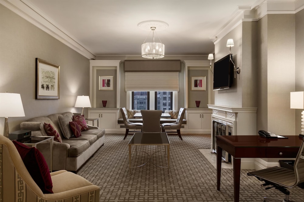 Fairmont Copley Plaza, Boston — Hotel rooms in Boston, Massachusetts
