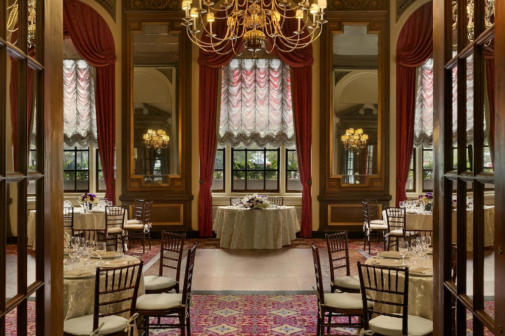 Fairmont Copley Plaza, Boston — Restaurant & bars in Boston, Massachusetts