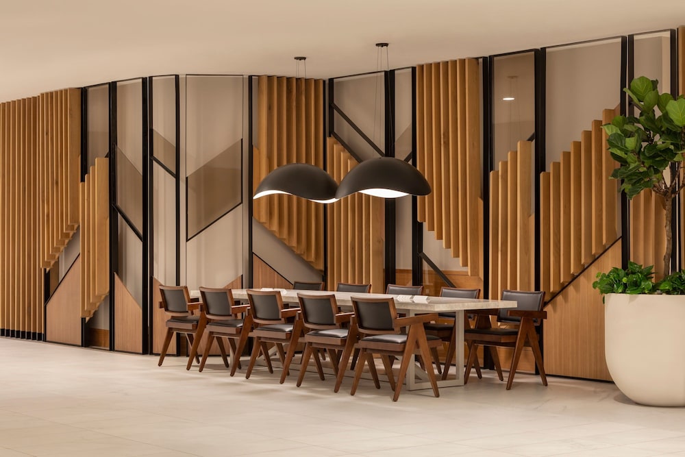 The Westin Las Vegas Hotel & Spa — Restaurant & bars in Las Vegas, Nevada