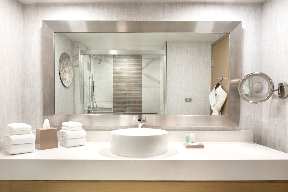 The Westin Las Vegas Hotel & Spa — Hotel rooms in Las Vegas, Nevada
