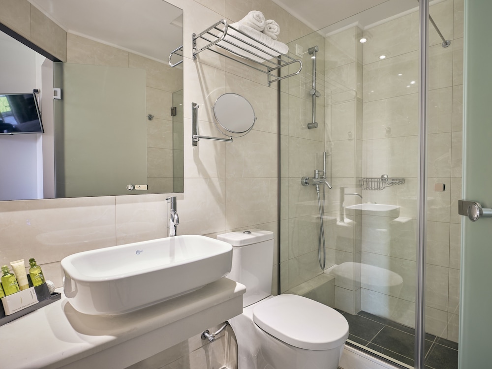 Park Hotel & Spa - Adults Only — Hotel rooms in Tsilivi, Ionian Islands