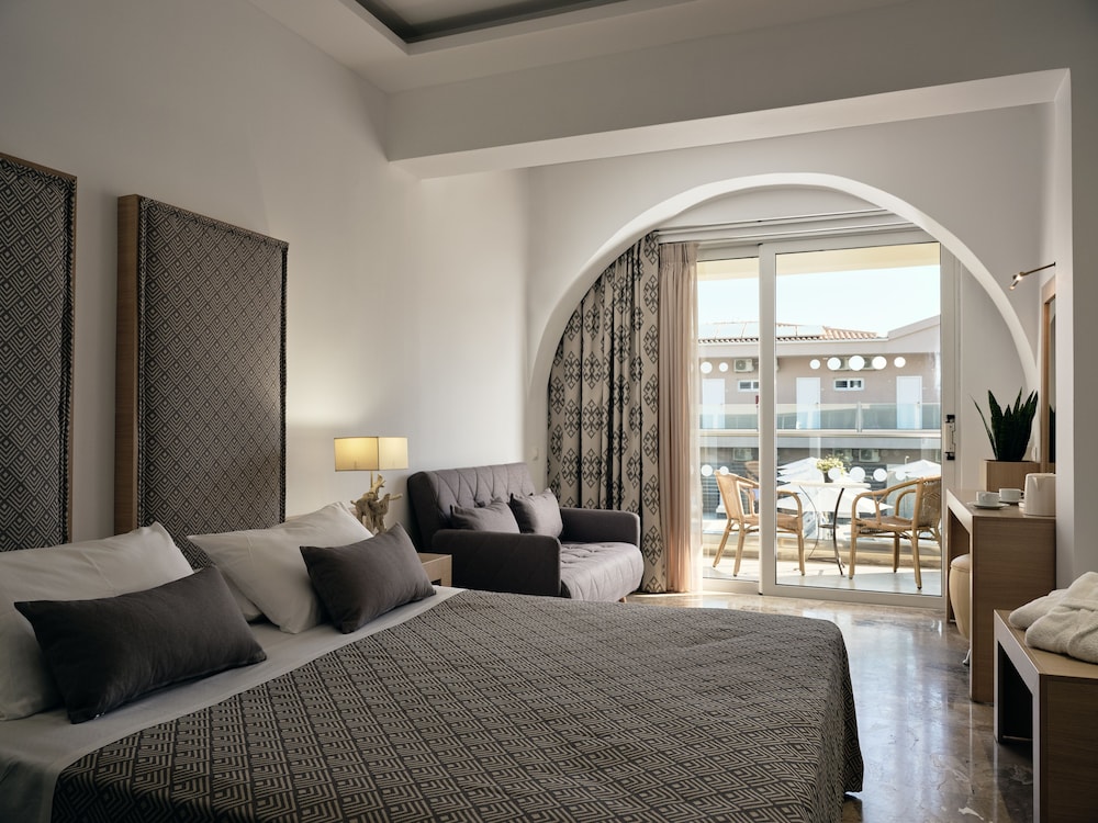 Park Hotel & Spa - Adults Only — Hotel rooms in Tsilivi, Ionian Islands