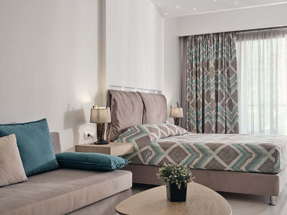 Park Hotel & Spa - Adults Only — Hotel rooms in Tsilivi, Ionian Islands