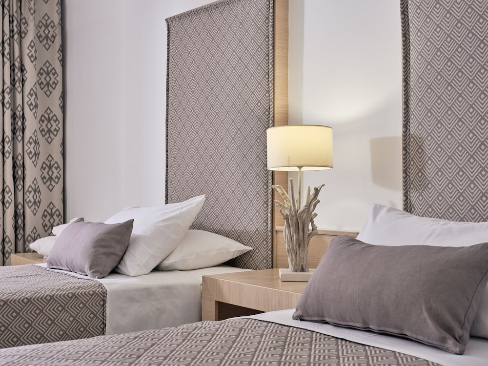 Park Hotel & Spa - Adults Only — Hotel rooms in Tsilivi, Ionian Islands