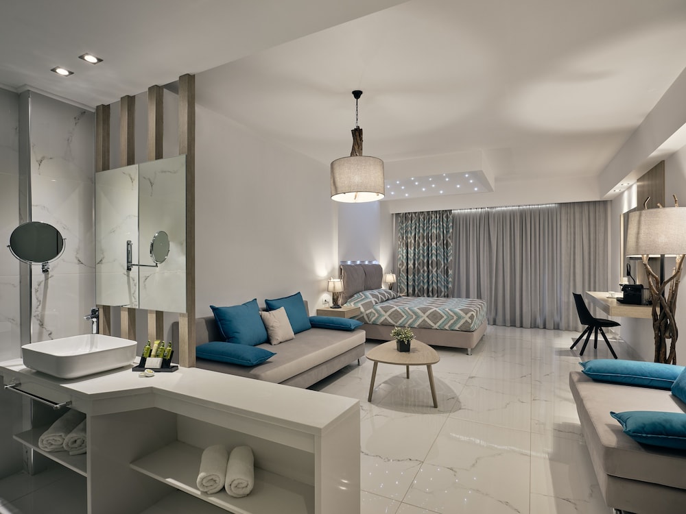 Park Hotel & Spa - Adults Only — Hotel rooms in Tsilivi, Ionian Islands