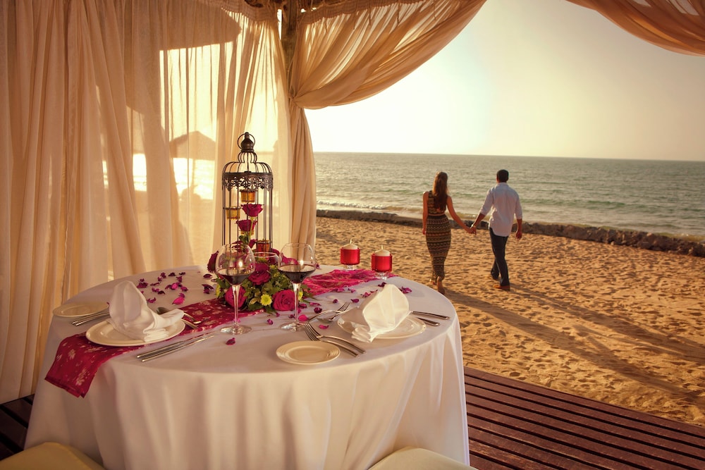 The Cove Rotana Resort — Beach in Ras al Khaimah