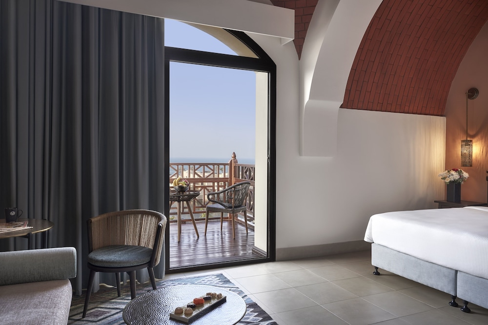 The Cove Rotana Resort — Hotel rooms in Ras al Khaimah