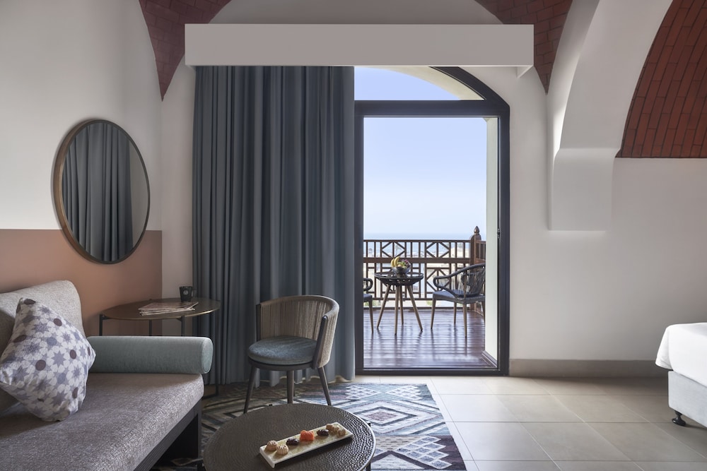 The Cove Rotana Resort — Hotel rooms in Ras al Khaimah