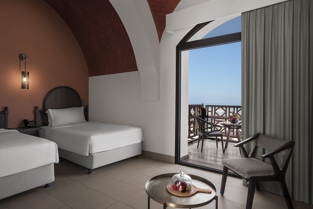 The Cove Rotana Resort — Hotel rooms in Ras al Khaimah