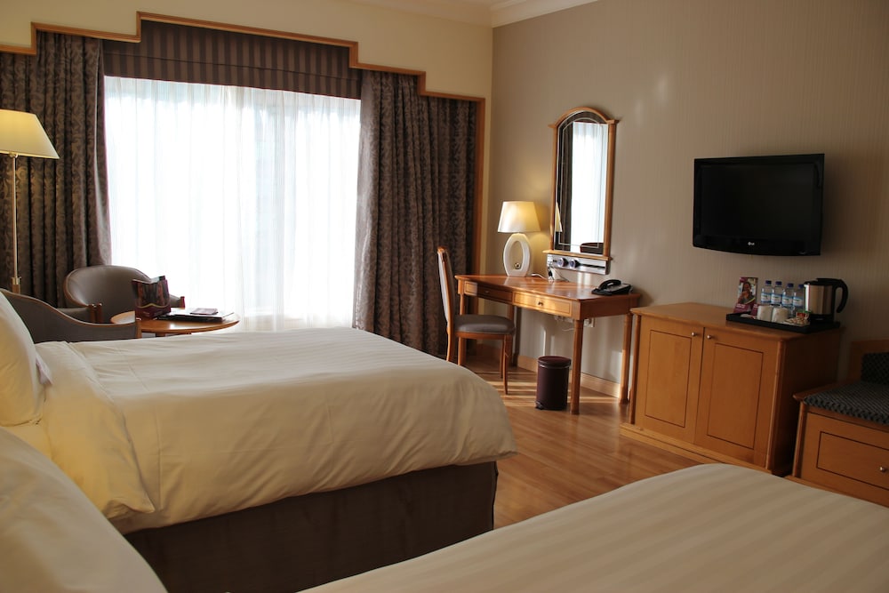 Millennium Downtown — Hotel rooms in Abu Dhabi