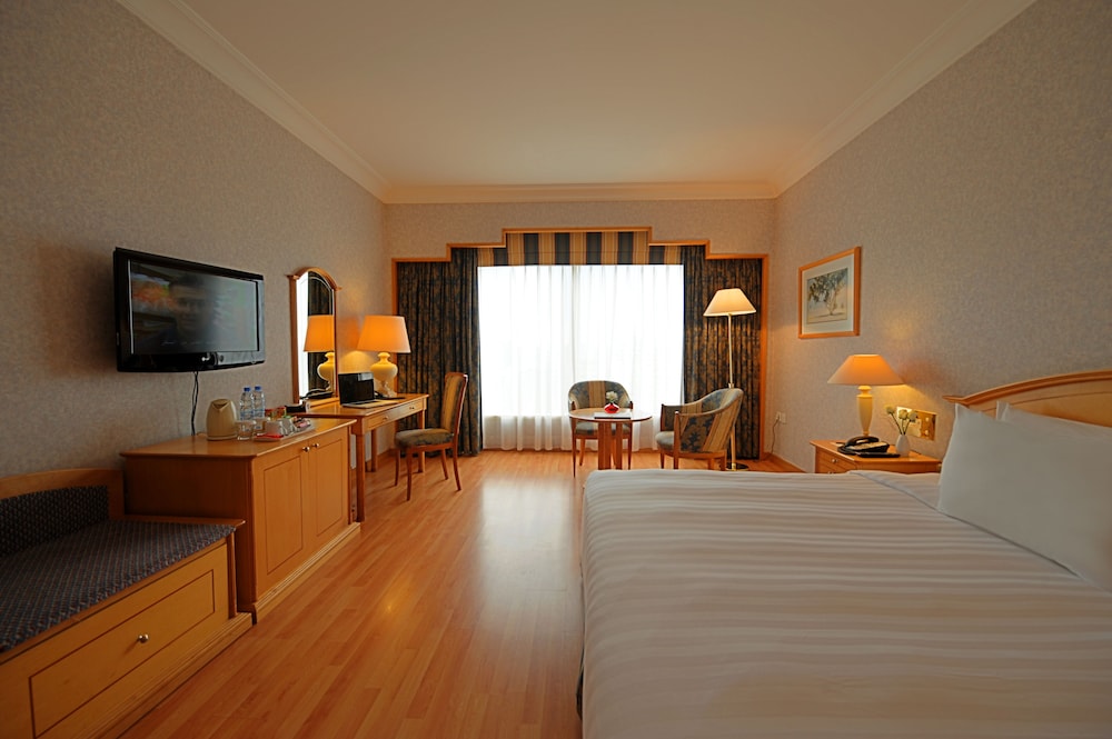 Millennium Downtown — Hotel rooms in Abu Dhabi