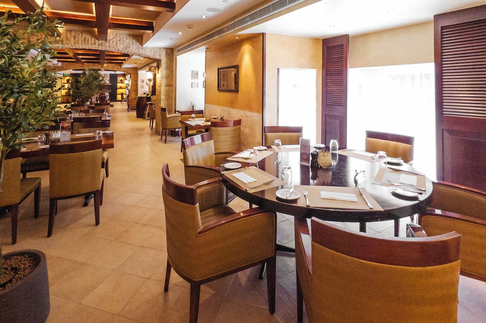 Millennium Downtown — Restaurant & bars in Abu Dhabi