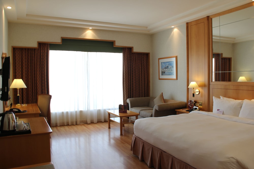 Millennium Downtown — Hotel rooms in Abu Dhabi