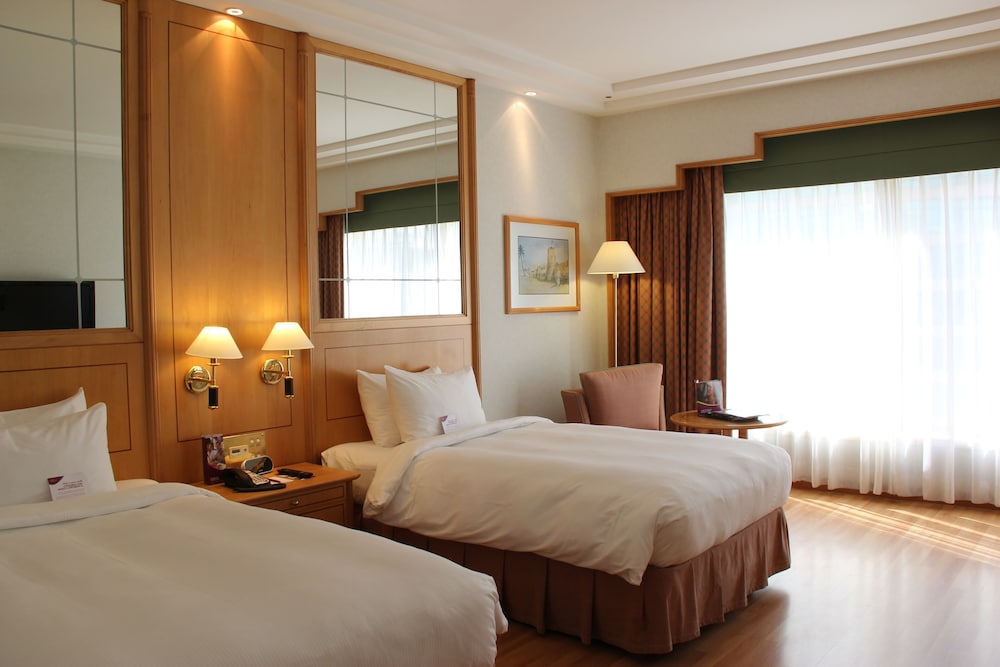 Millennium Downtown — Hotel rooms in Abu Dhabi