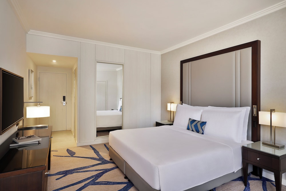 Beach Rotana — Hotel rooms in Abu Dhabi