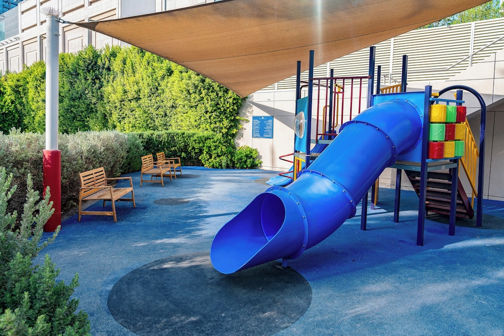 Beach Rotana — Attractions for children in Abu Dhabi