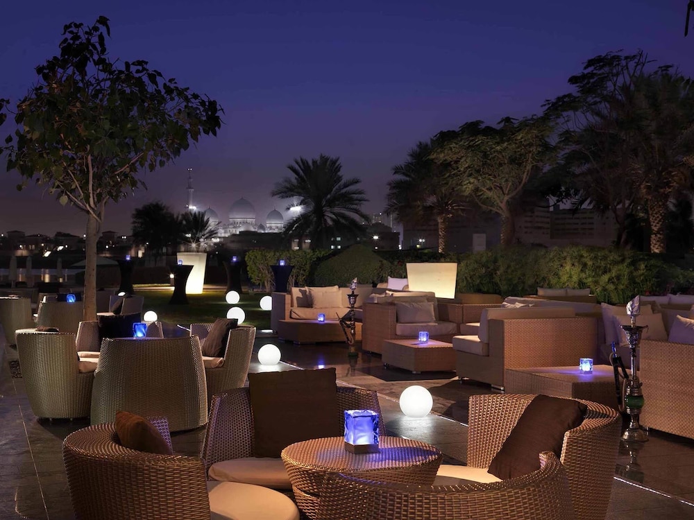 Fairmont Bab Al Bahr — Restaurant & bars in Abu Dhabi