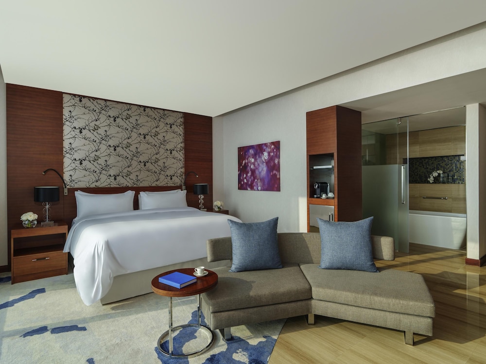 Fairmont Bab Al Bahr — Hotel rooms in Abu Dhabi