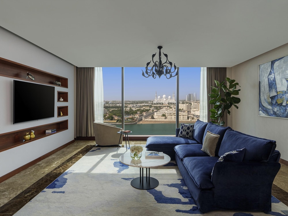 Fairmont Bab Al Bahr — Hotel rooms in Abu Dhabi