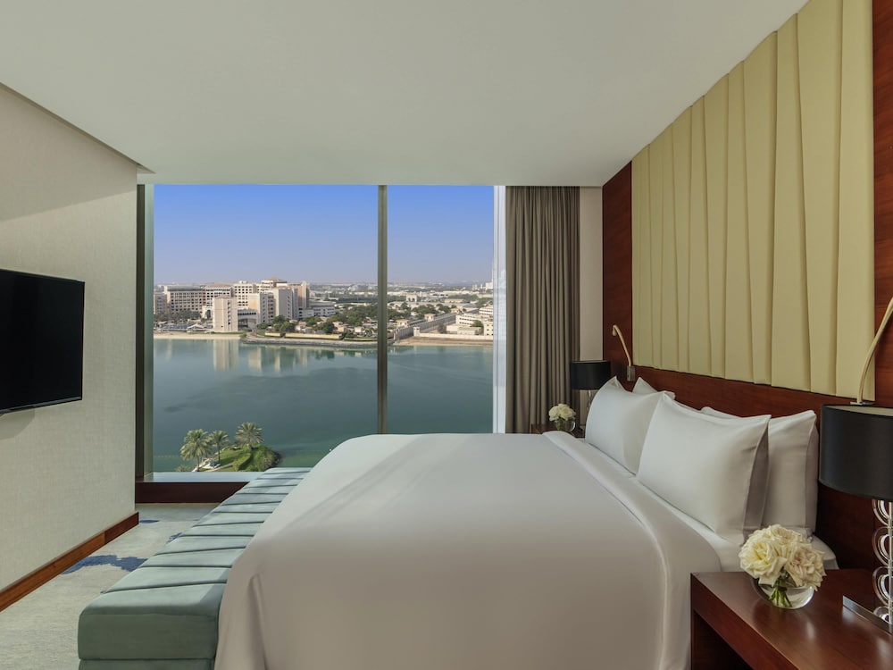 Fairmont Bab Al Bahr — Hotel rooms in Abu Dhabi
