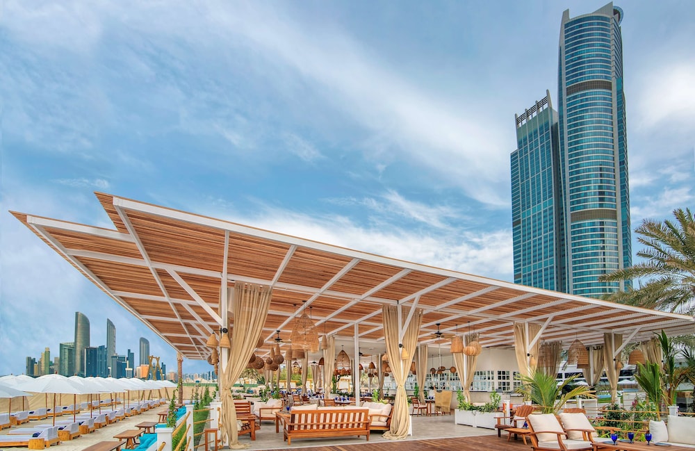 Radisson Blu Hotel & Resort, Abu Dhabi Corniche - zdjęcie 4