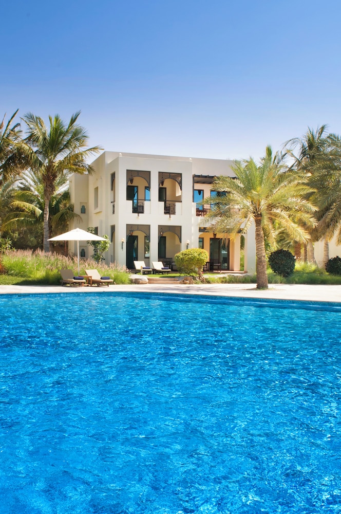 Rixos Al Mairid Ras Al Khaimah — Swimming pool in Ras al Khaimah