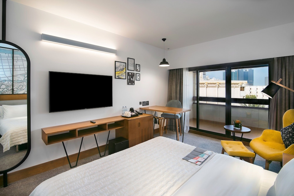 Le Méridien Abu Dhabi Resort — Hotel rooms in Abu Dhabi