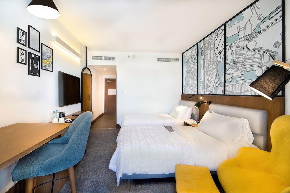 Le Méridien Abu Dhabi Resort — Hotel rooms in Abu Dhabi